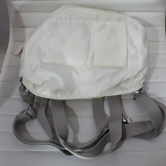 Kipling Cade  yellow versatile Kipling Cade  tote shoulder bag 15"x 10" x 5" - Picture 8 of 12